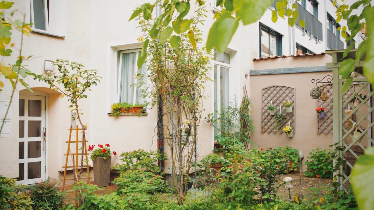 Pension Tokus Nuremberga Exterior foto